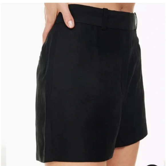 ARITZIA BABATON Agency Linen 3” Short - Picture 2 of 12